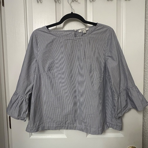 Madewell Striped Bell Sleeve Top Size Medium - Picture 5 of 7